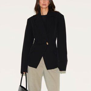 PrettyLittleThing Black Cinched Waist Lapel Point Detail Women's Blazer Size 12